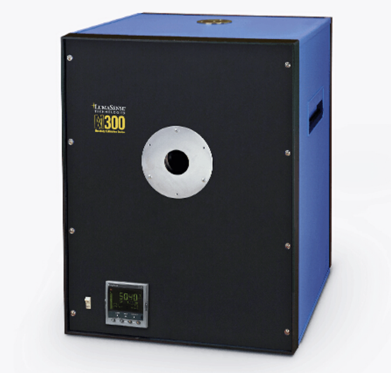 M300 medium temperature blackbody furnace
